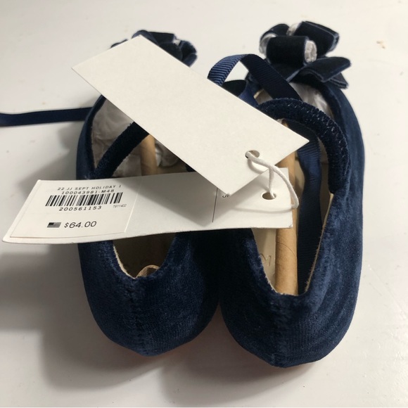 Size 5 NWT Janie and Jack girls navy velvet special occasion shoes - Picture 4 of 6